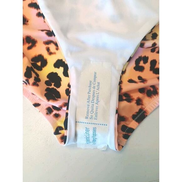 Bar lll Animal Print O-Ring Monokini Swimsuit Large Pink/Black/Yellow NWT - Picture 8 of 9